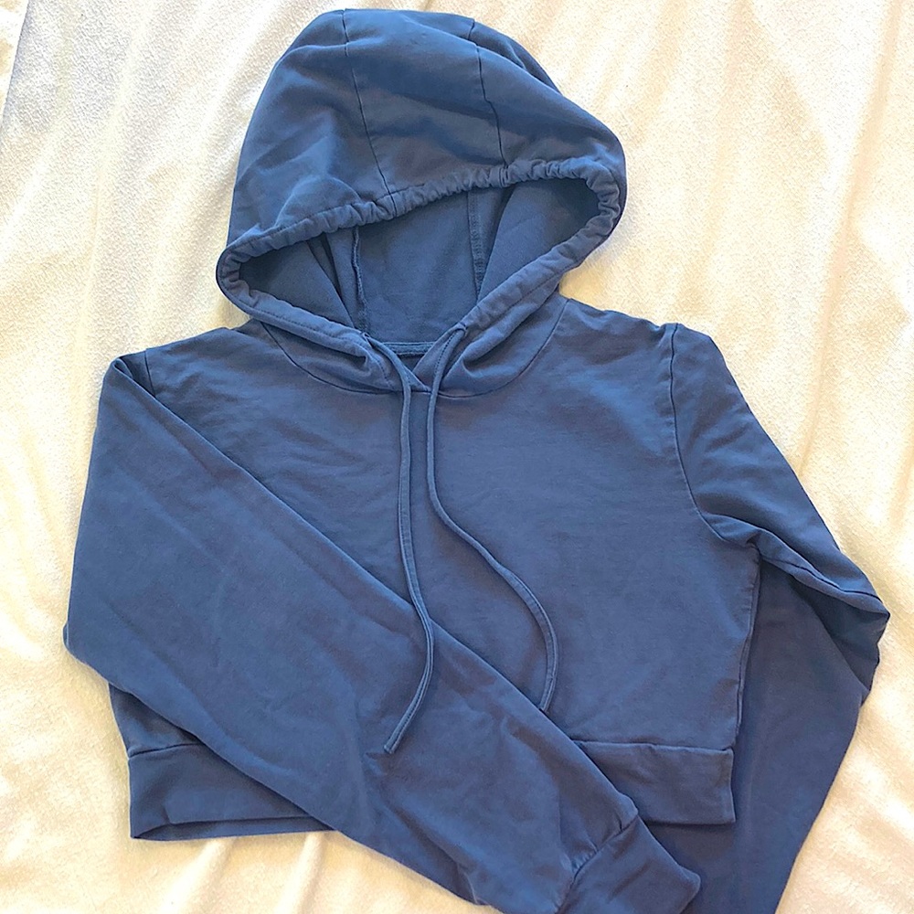 NVGTN Dusty Blue Kick Back Cropped Hoodie
